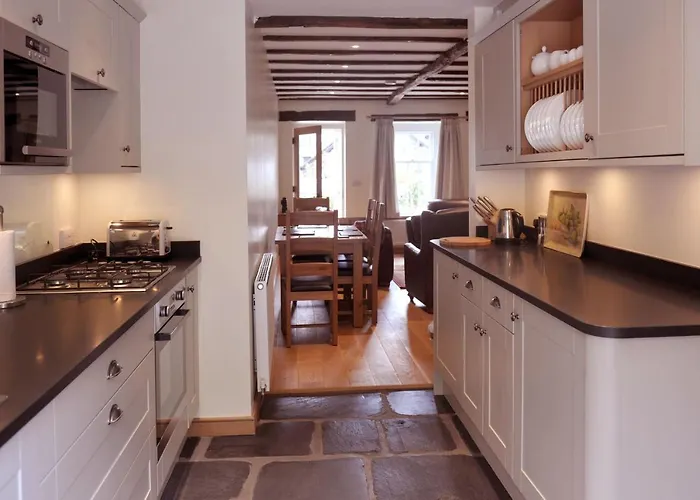 No3 The Forge, Riverside In * Coniston