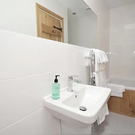 No3 The Forge, Riverside In Coniston