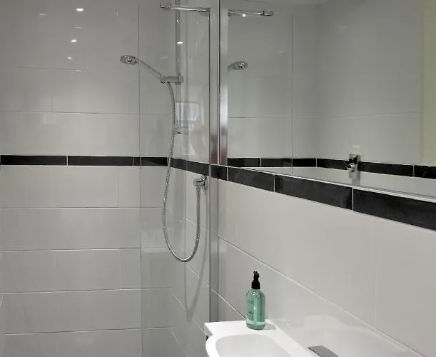 No3 The Forge, Riverside In *